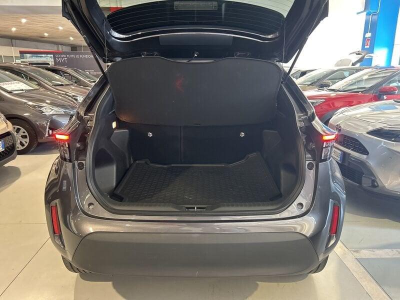 Toyota Yaris Cross Yaris Cross 1.5 Hybrid 5p. E-CVT AWD-i Trend