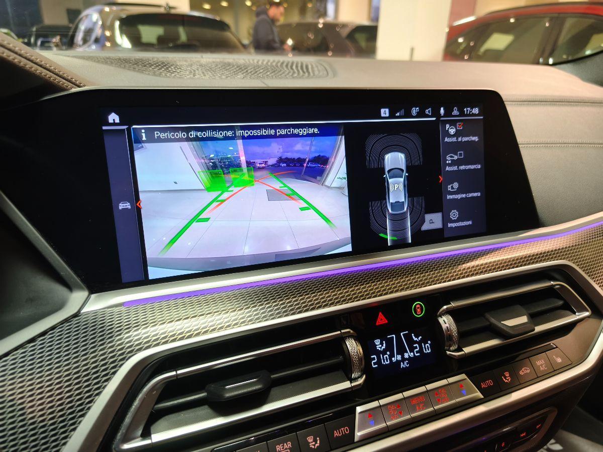 BMW X6 xDrive30d 48V Msport Cerchi 22