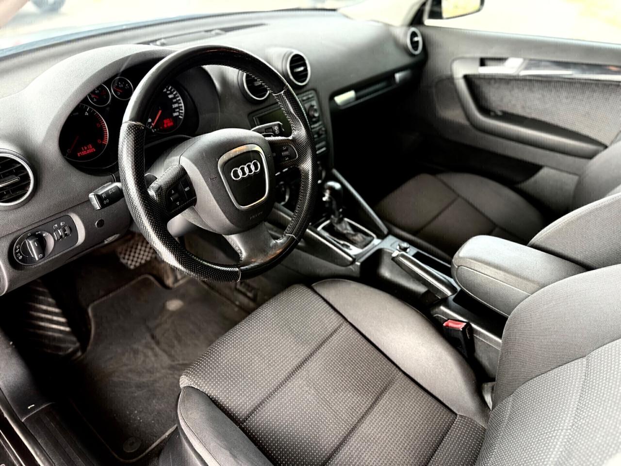 Audi A3 2.0 TDI (170cv) *AUTOMAT*NAVI