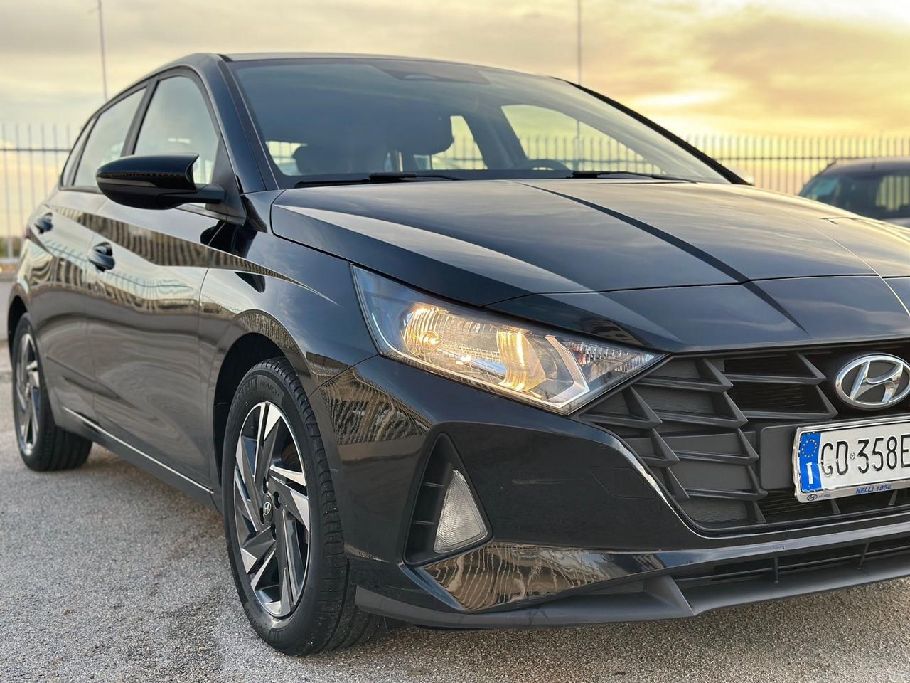 Hyundai i20 2020 1.2 84CV 5 Connectline STUPENDA