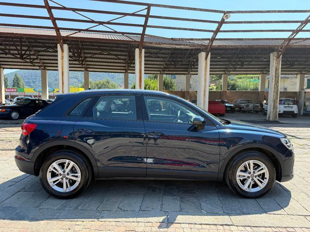 AUDI Q3 35 TDI S tronic Business