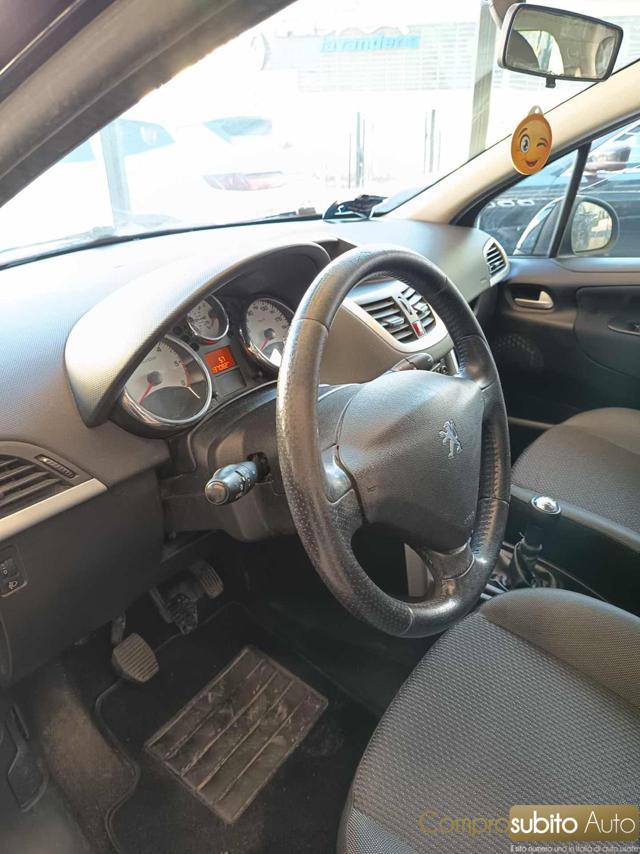 PEUGEOT 207 1.4 HDi 70CV 5p. Allure