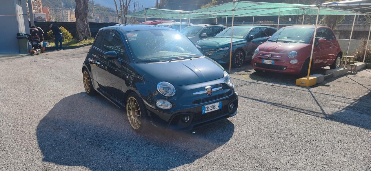 Abarth 595 1.4 Turbo T-Jet 165 CV