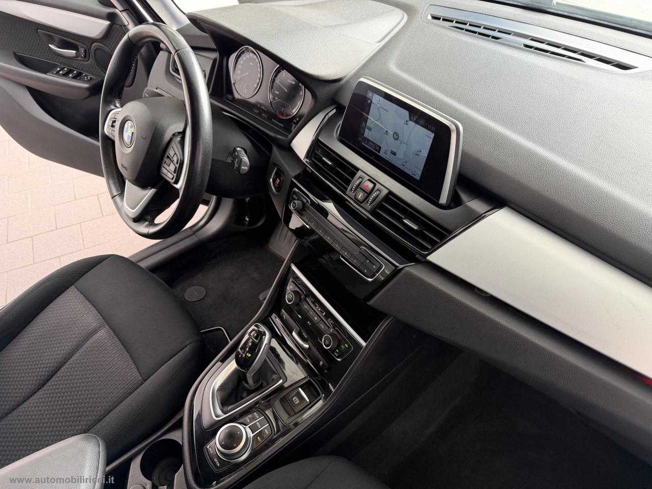 BMW 218i Gran Tourer 7 POSTI