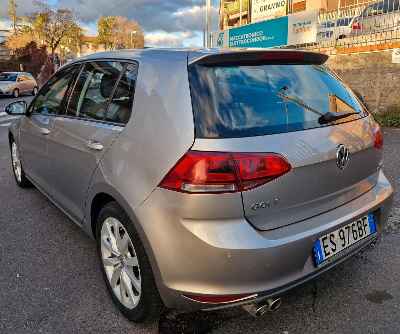 Volkswagen Golf Business 1.6 TDI 5p. 4MOTION Highline BlueMotion Tech.