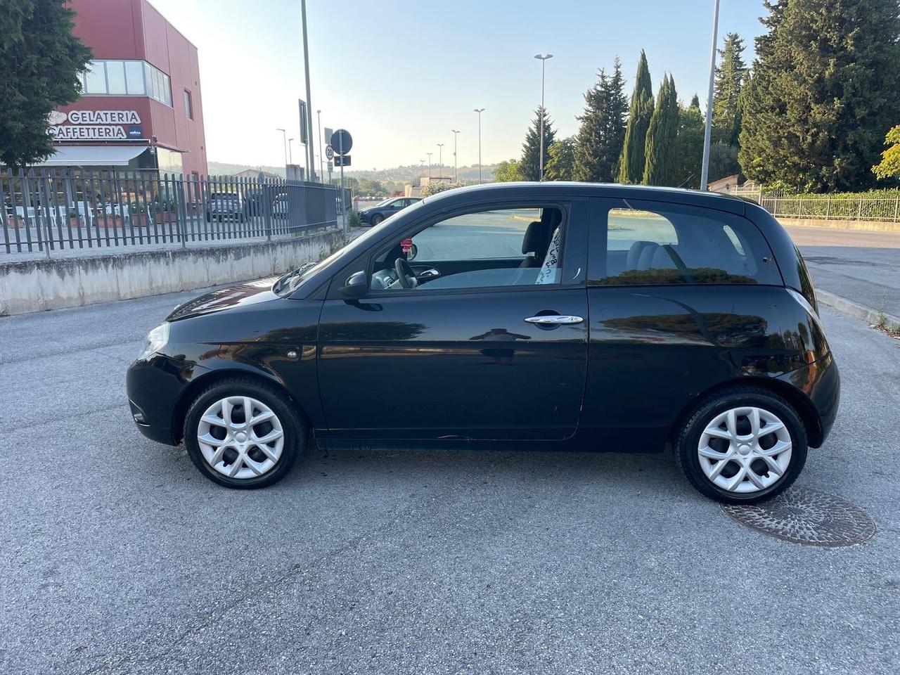 LANCIA YPSILON 1.2 GPL 2009 12 MESI DI GARANZIA