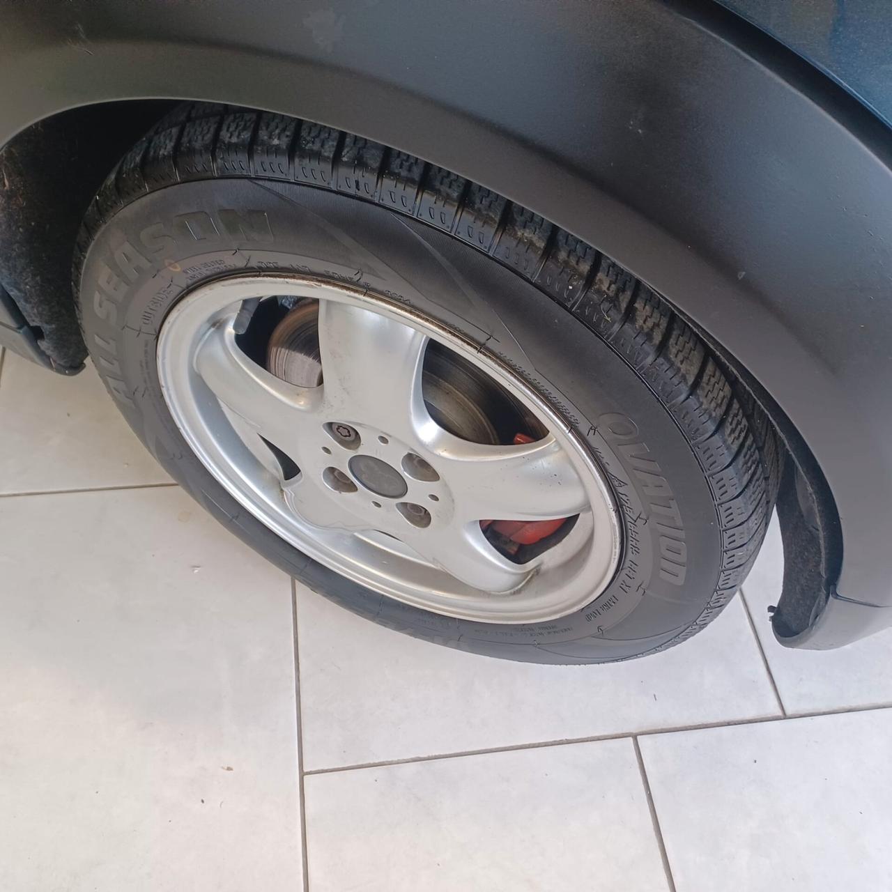 MINI COOPER D 1.6 TDI NEOPATENTATI