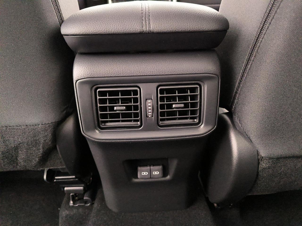Toyota Rav4 2.5 vvt-ie h active awd-i 222cv e-cvt