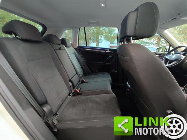 VOLKSWAGEN Tiguan 2.0 TDI 150 CV SCR DSG Elegance