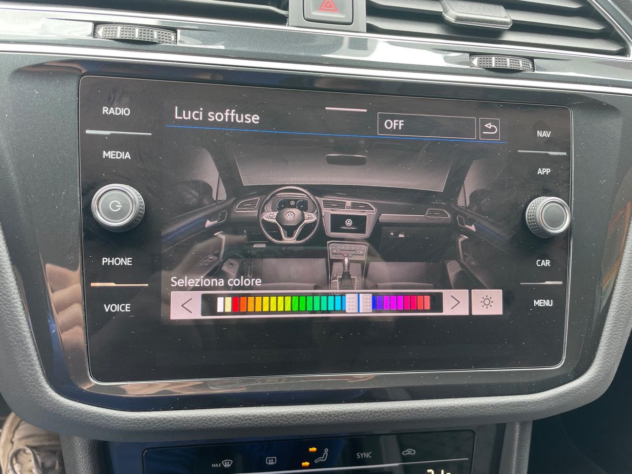 Volkswagen Tiguan 2.0 TDI 150 CV SCR DSG R-Line Telecamera