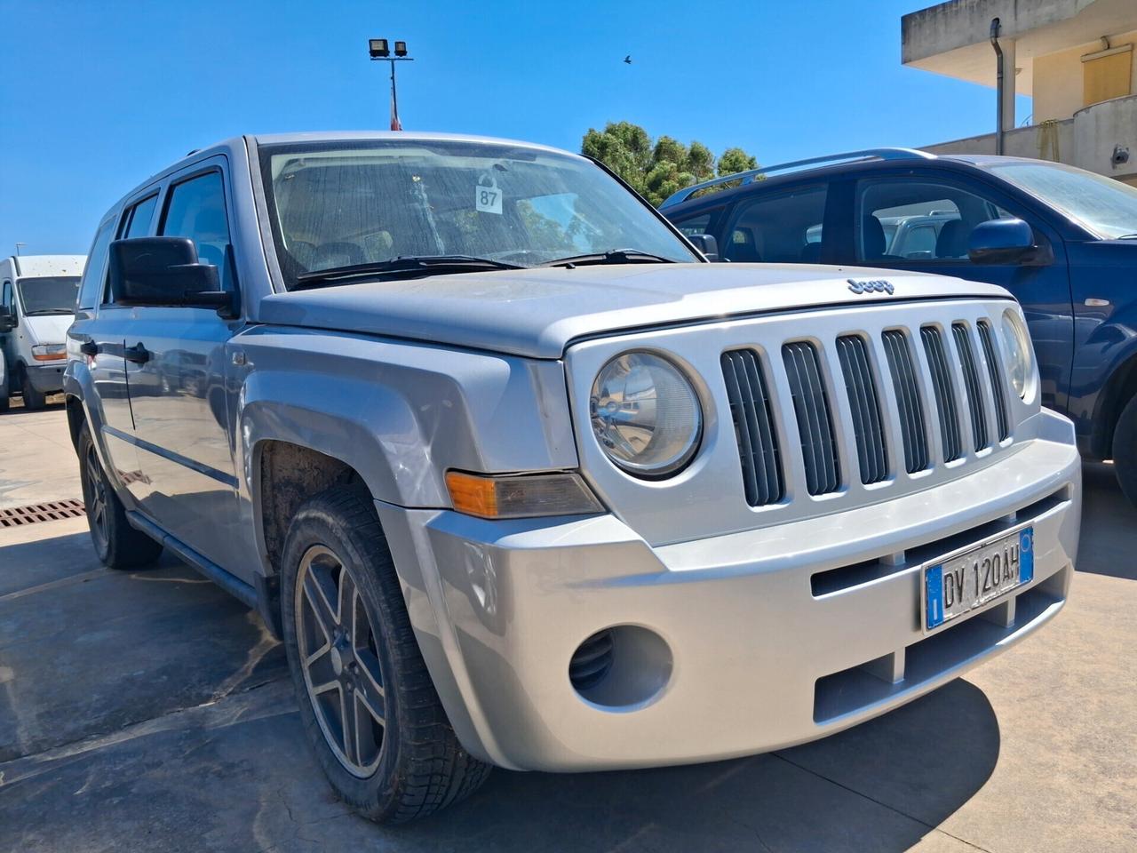 JEEP Patriot 4x4 2.000 TDI 140cv GANCIO TRAINO