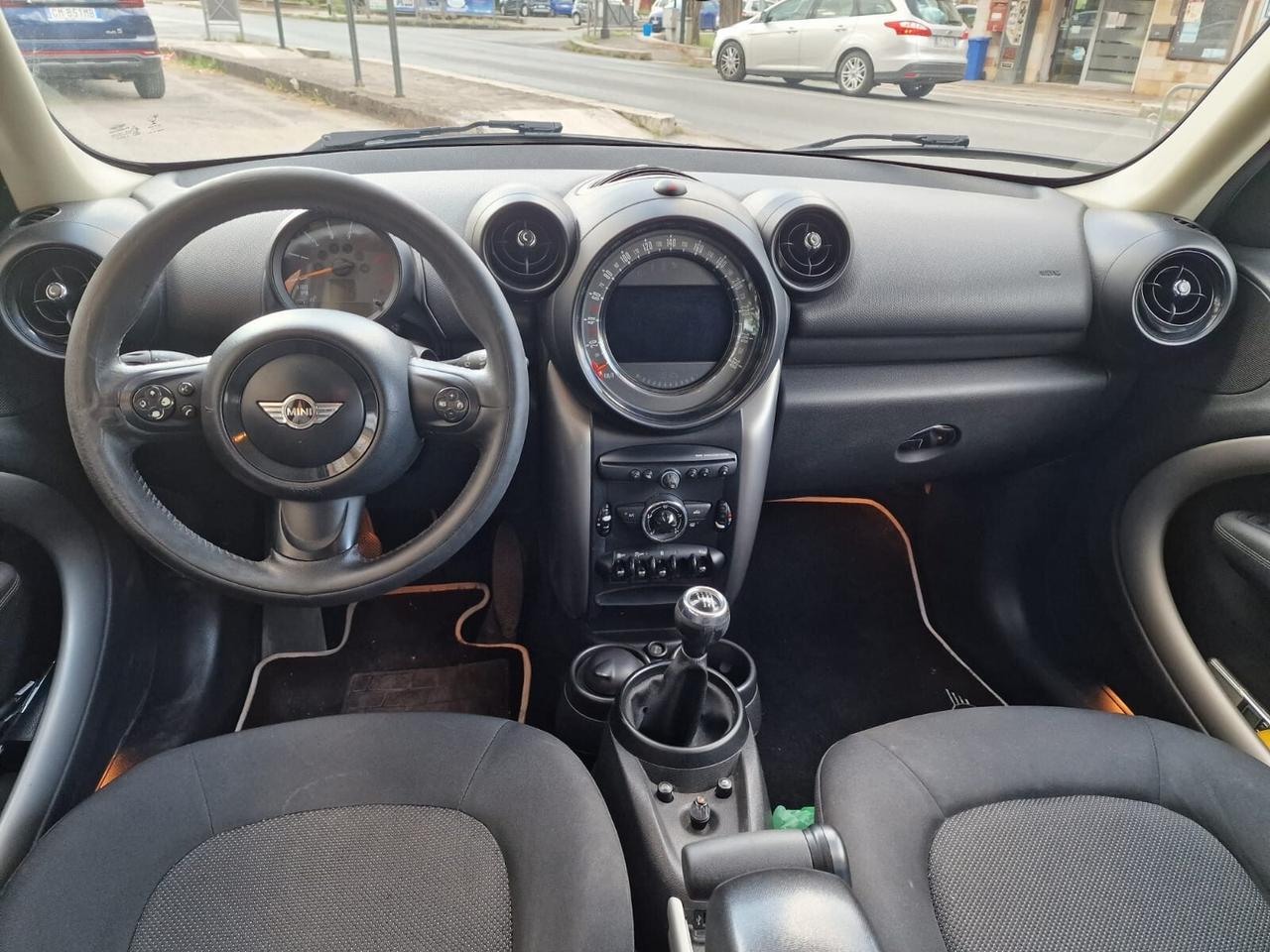 MINI COOPER COUNTRYMAN 1.6 DIESEL 112CV NAV-2016