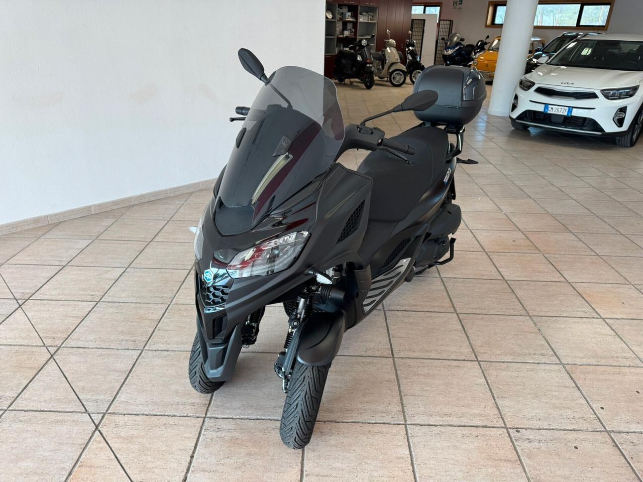 PIAGGIO MP3 310 TRICICLO 31 KM