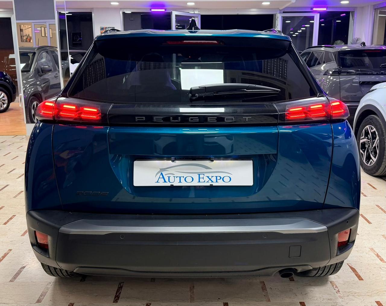 Peugeot 2008 Allure 1.2 100CV