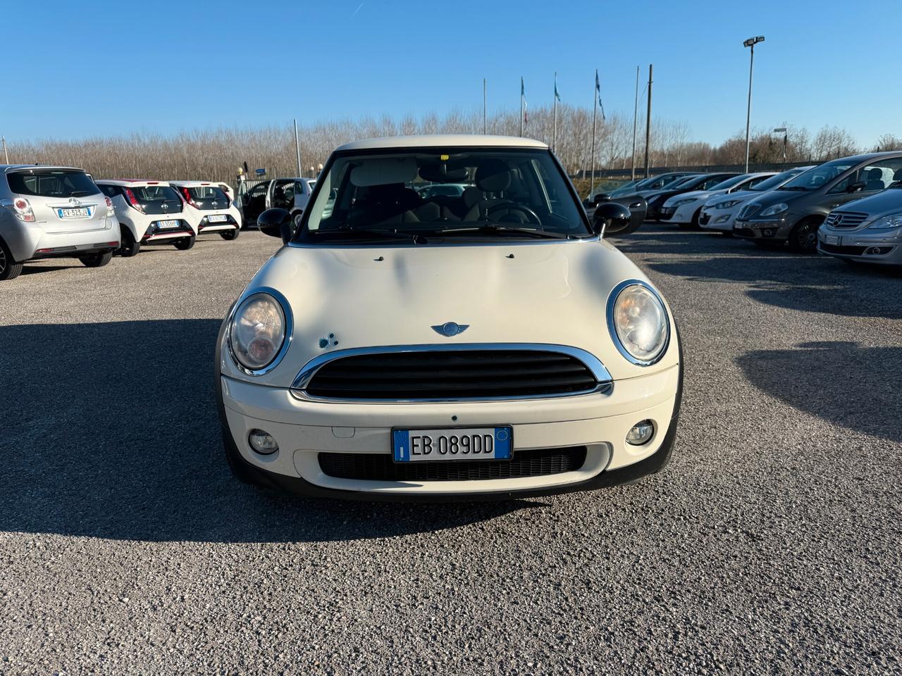 Mini 1.6 16V One (55kW)
