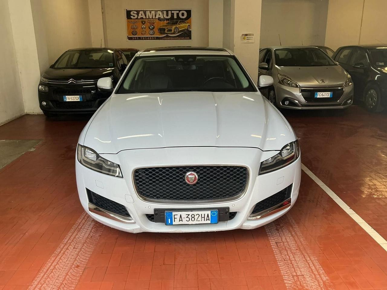 Jaguar XF 3.0 D V6 300CV AUT.PORTFOGLIO
