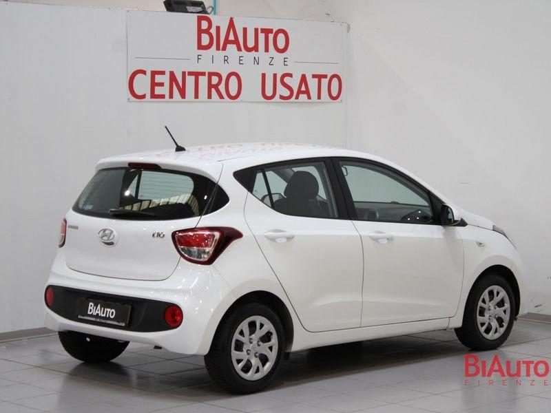 Hyundai i10 i10 1.0 Login auto