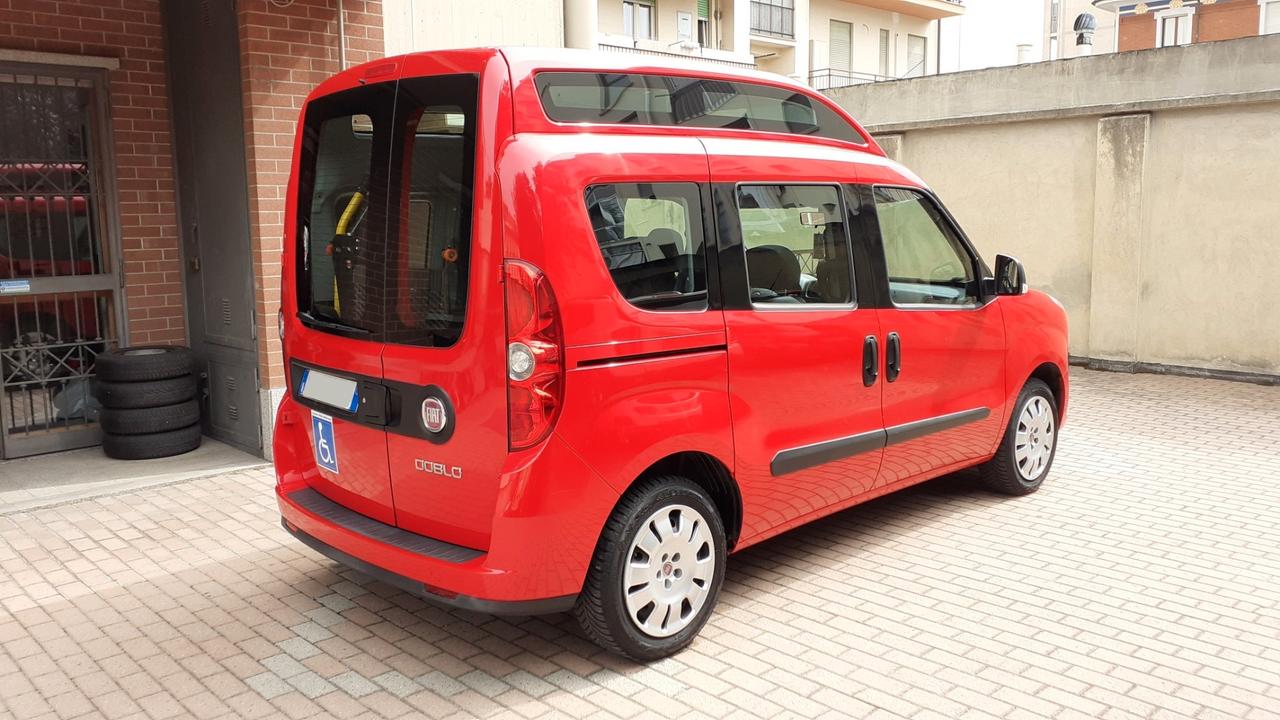 Doblò Trasporto disabili pedana sedile girevole