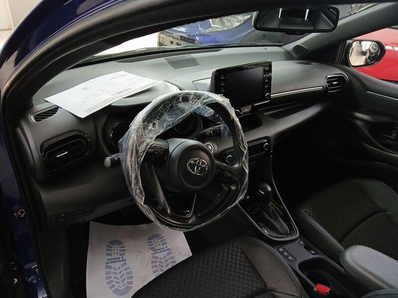 Toyota Yaris 4ª serie 1.5 Hybrid 5 porte Lounge