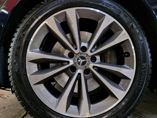 MERCEDES-BENZ V 220 DIESEL PREMIUM EXTRALONG 8 POSTI CV.163