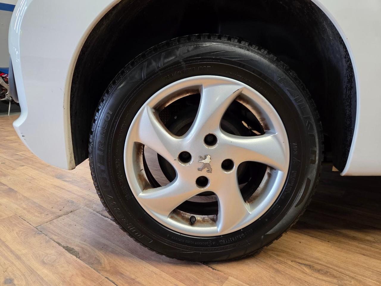 Peugeot 207 3 Porte 207 3p 1.4 8v Energie Sport