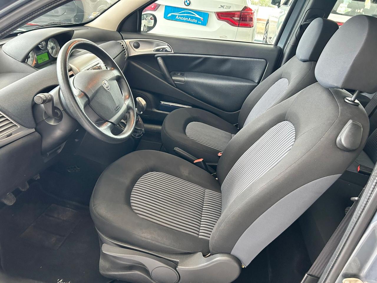 Lancia Ypsilon 1.2B X NEOPATENTATI 2008