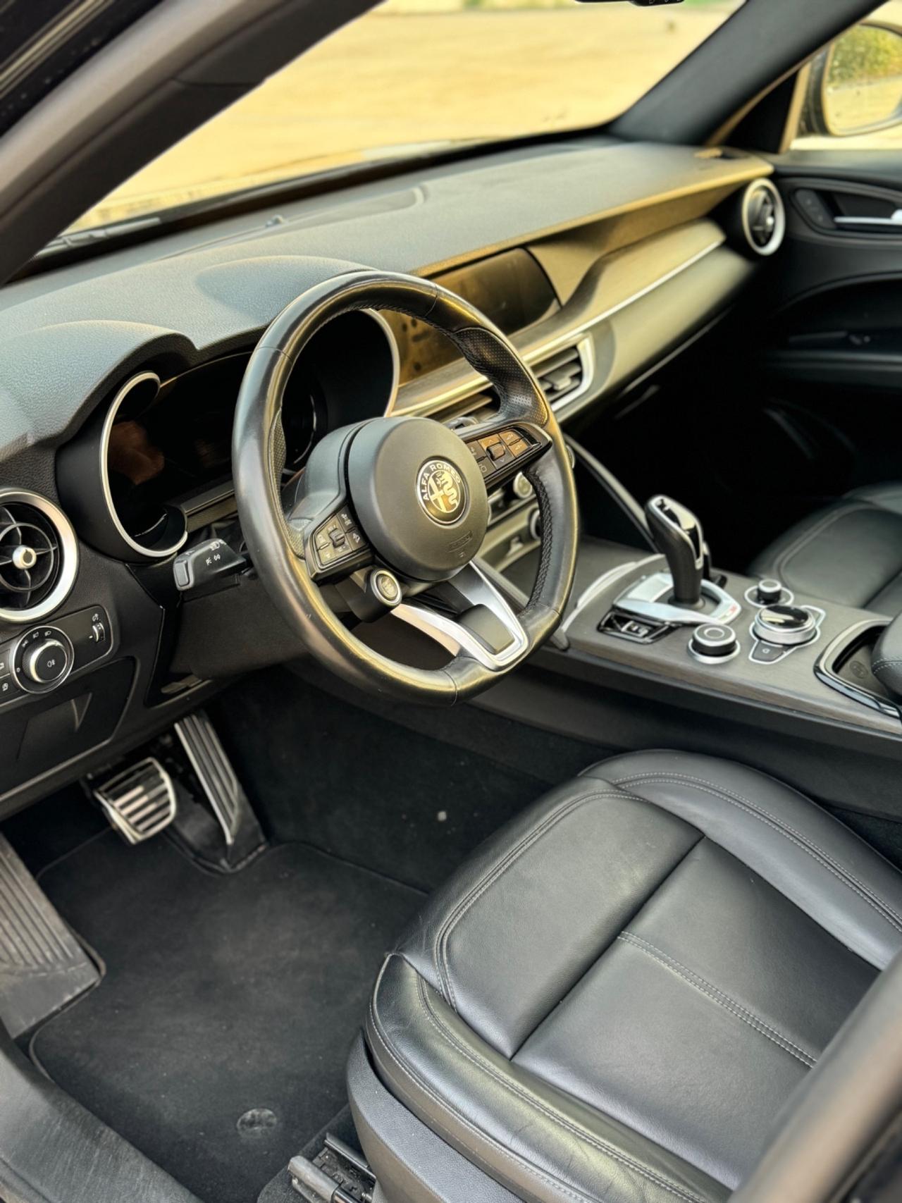 Alfa Romeo Stelvio 2.2 Turbodiesel 210 CV AT8 Q4 Ti