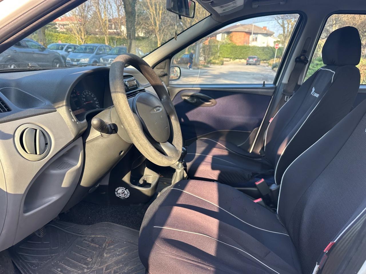 Fiat Punto 1.2 16V 5 porte Emotion