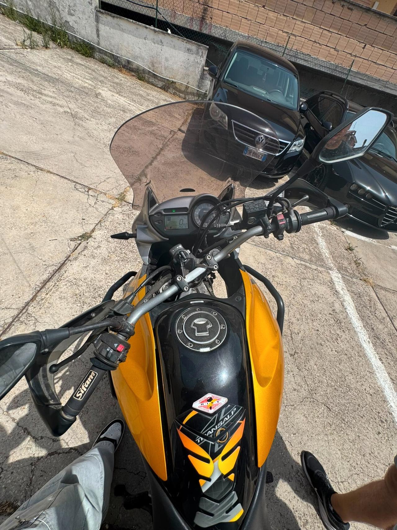 Honda Transalp XL 700 V, KM ORIGINALI, OTTIME CONDIZIONI