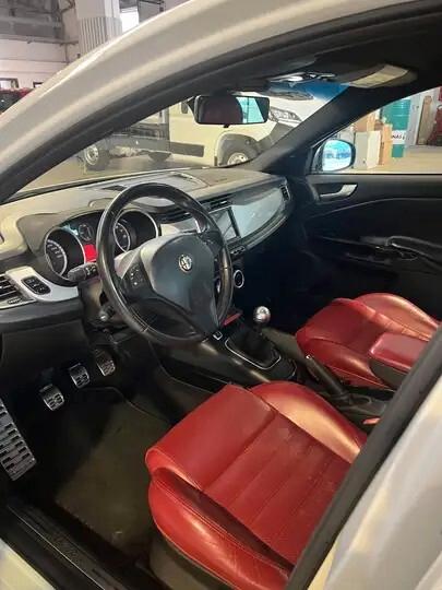 Alfa Romeo Giulietta 1.4 Turbo MultiAir Distinctive