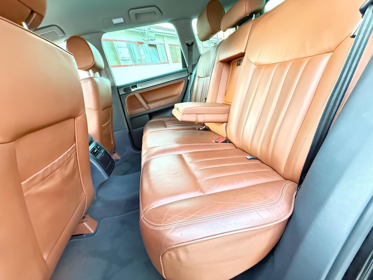 Volkswagen Touareg 3.0/240CV V6 TDI DPF Dakar