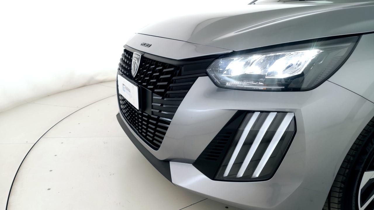 PEUGEOT 208 5P - STYLE Hybrid 100 E-DCS6