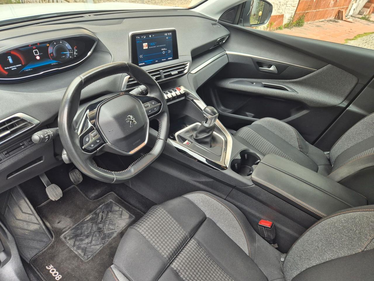 Peugeot 3008 BlueHDi 130 S&S