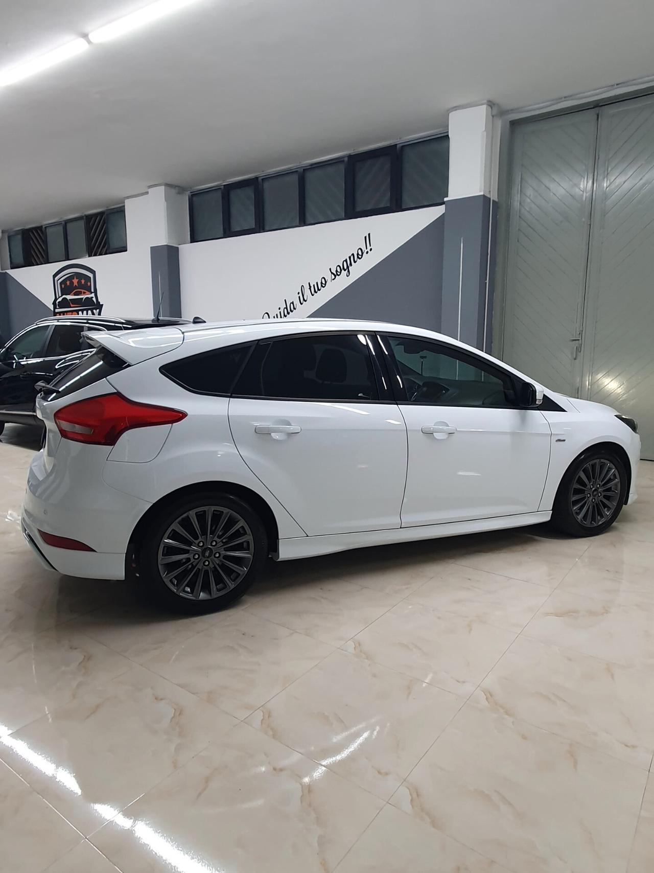 Ford Focus 1.5 TDCi 120cv ST Line 2017