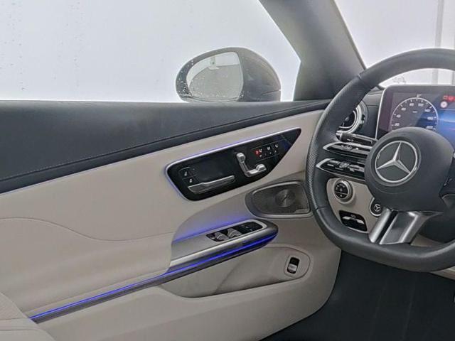 MERCEDES-BENZ CLE 220 d Cabrio AMG Line Premium Plus