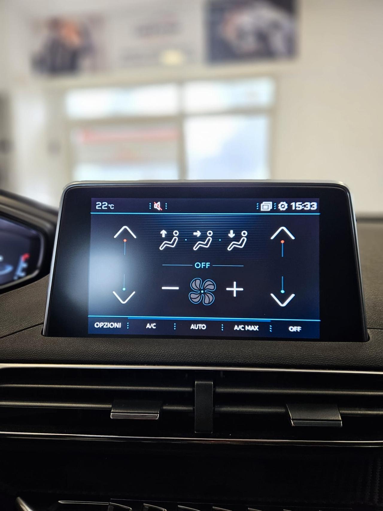 Peugeot 3008 BlueHDi 130 S&S EAT8 Business