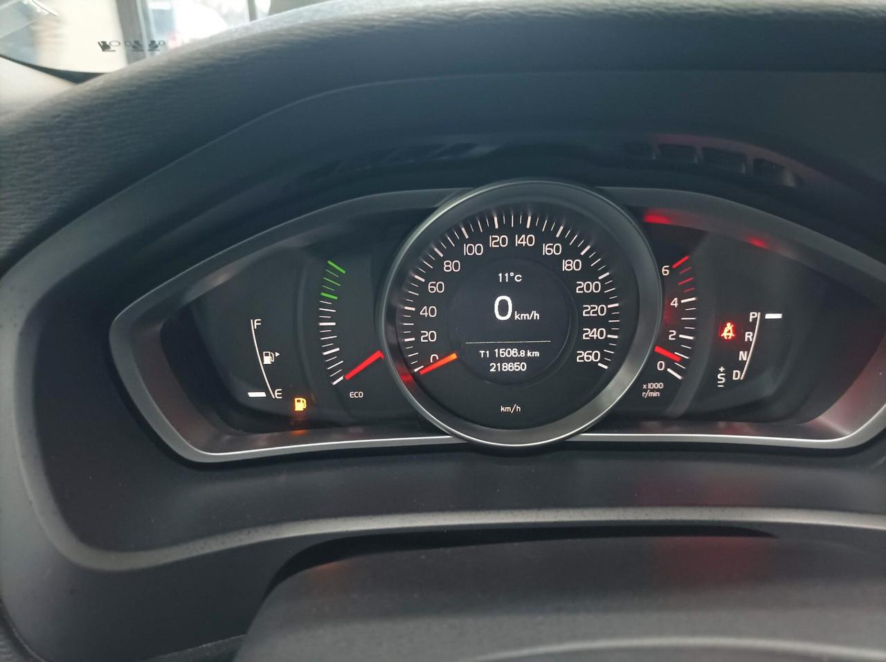 Volvo V40 Cross Country D3 CV 150 Geartronic Momentum 05/2013