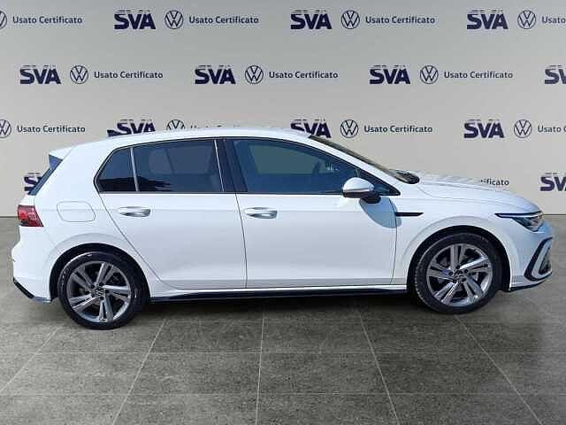 Volkswagen Golf 8ª serie 1.5eTSI 130CV DSG R-Line - NEOPATENTATI