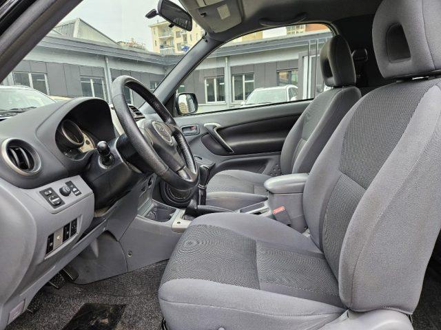 TOYOTA RAV 4 MY23 RAV4 2.0 Tdi D-4D cat 3 porte