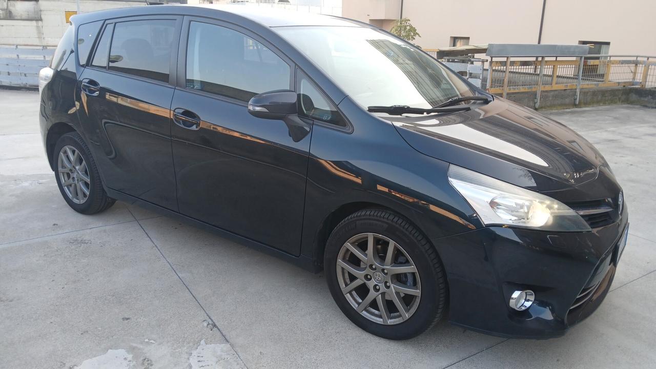Toyota Verso 1.6 Active 7 posti