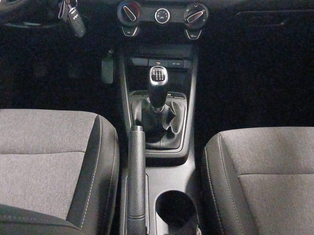 KIA Stonic 1.0 t-gdi mhev Urban 100cv mt del 2023