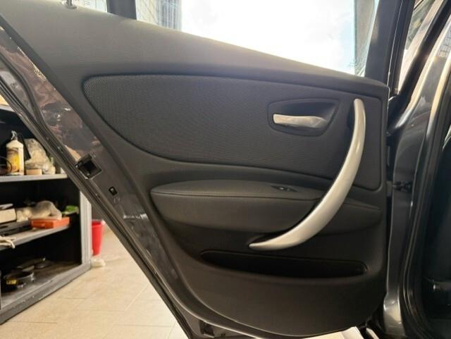 Bmw 116 116i cat 5 porte Eletta