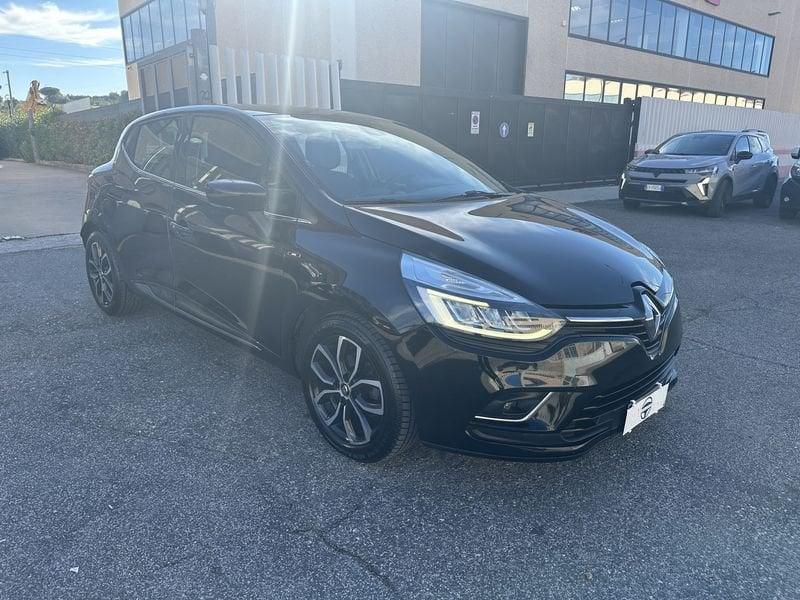 Renault Clio Clio 1.5 blue dci Moschino 90 cv