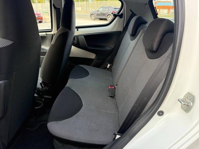 TOYOTA Aygo 1.0 12V VVT-i 3 porte Lounge Connect