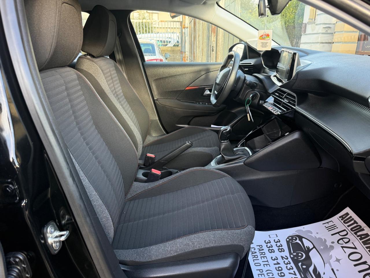 Peugeot 208 1.2 Benzina Allure Pack