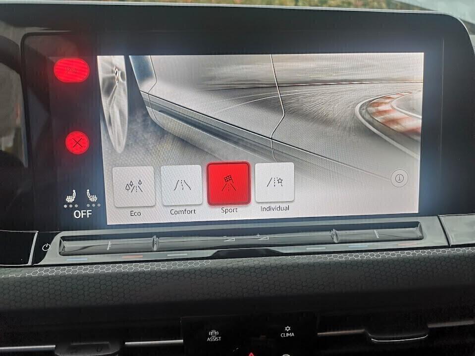Volkswagen Golf GTI 2.0 TSI DSG Fari MATRIX