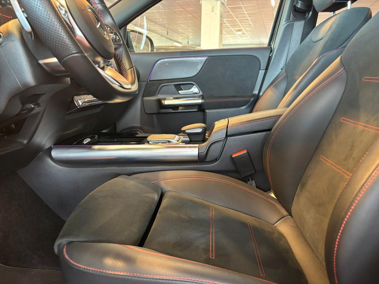 Mercedes-benz GLA 250 e PREMIUM hybrid EQ 19000 KM