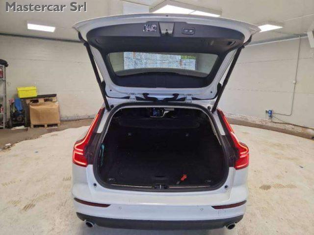 VOLVO V60 V60 II 2019 2.0 b4 Momentum Business Pro auto - GG