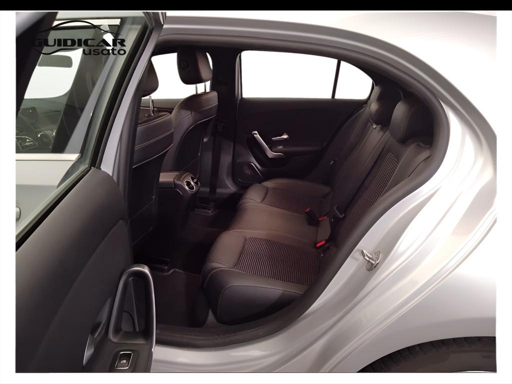 Mercedes-Benz Classe A - W177 2018 - A 180 d Sport auto