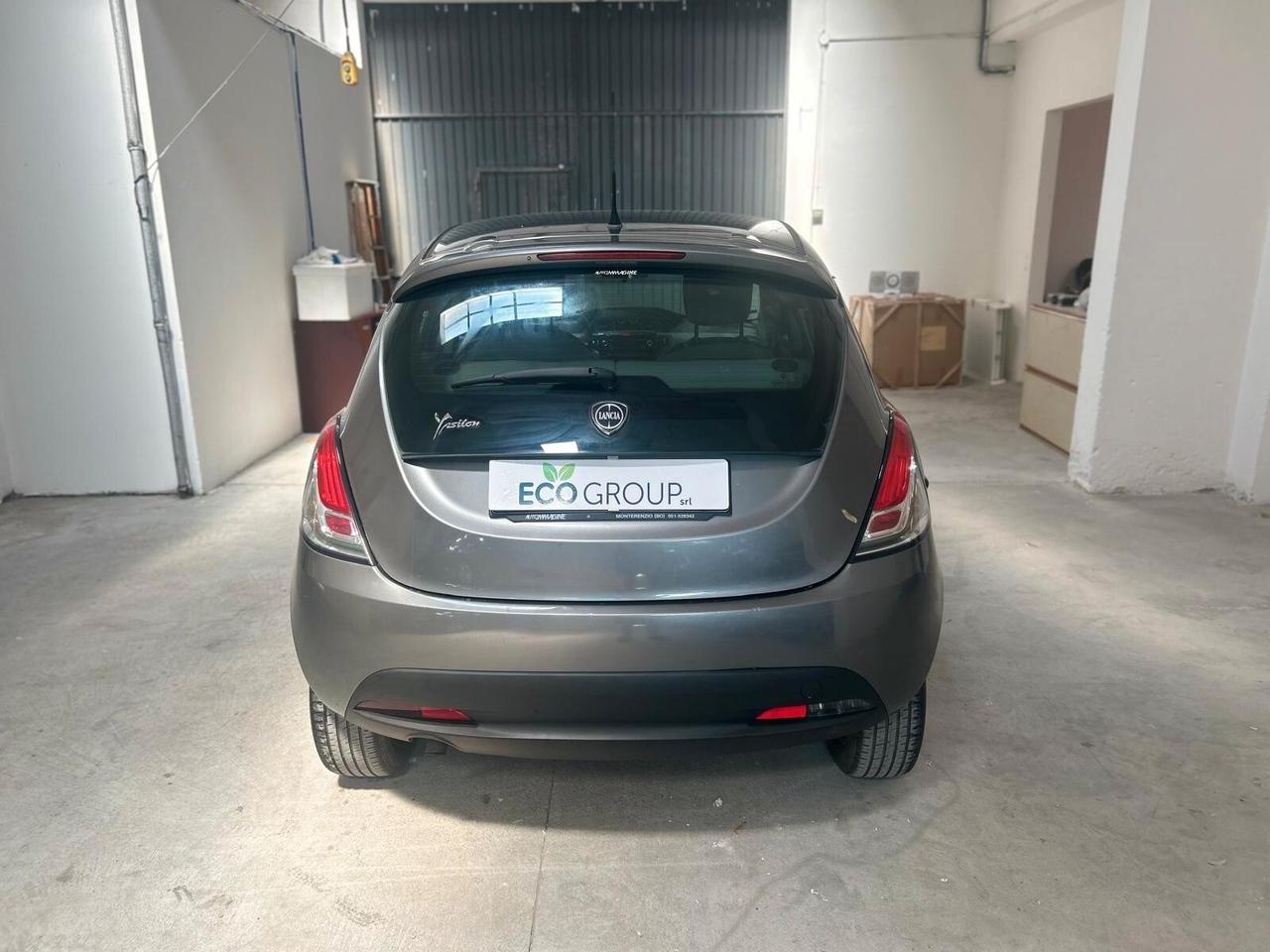 Lancia Ypsilon 0.9 TwinAir 85 CV 5 porte Metano Ecochic Gold